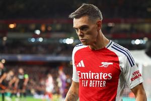 ❌罗马诺辟谣：阿森纳尚未收到费内巴切对特罗萨德的任何正式接洽